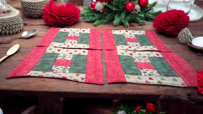 Set of 4 Large Quilted Christmas Mug Rugs – Courthouse Steps Pattern with Festive Tree Motif – Holiday Snack Mats